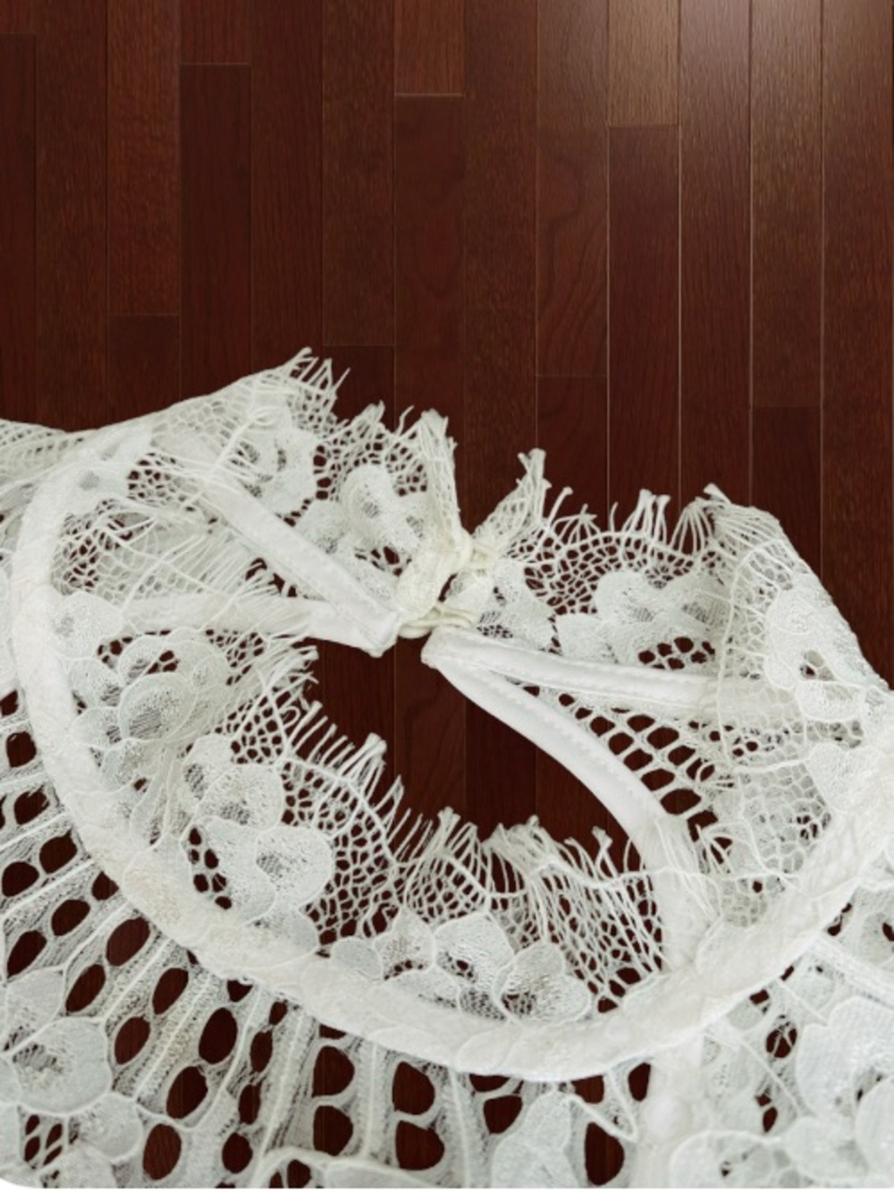 👗 Bebe The Jessica Floral Lace Cut Out Dress Vintage 2 NWT - Picture 8 of 13